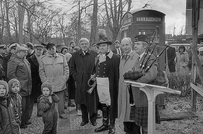 Einweihung der „phone box“ am 21. Dezember 1984