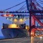 Containerschiff am CTW Containerschiff am CTW
